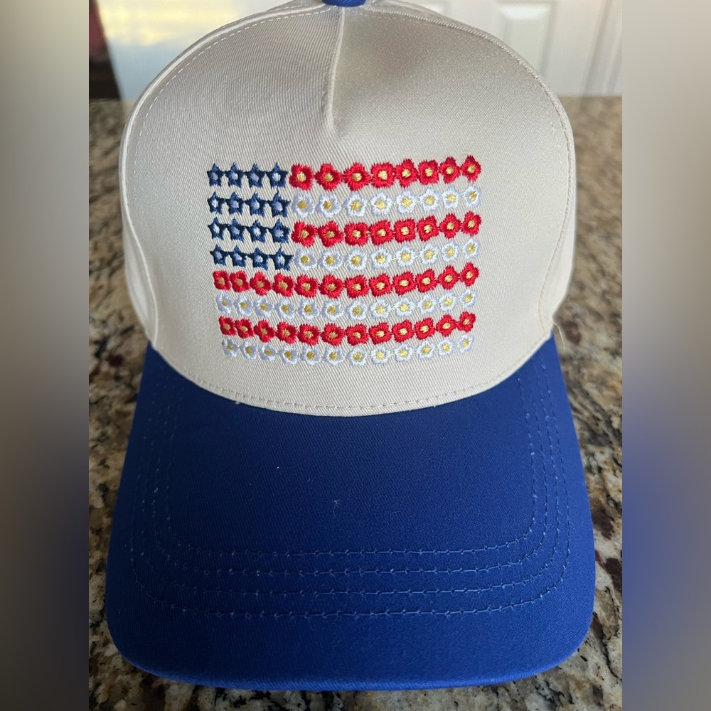 New Embroidered Floral American Flag Trucker Hat - Cream & Navy
